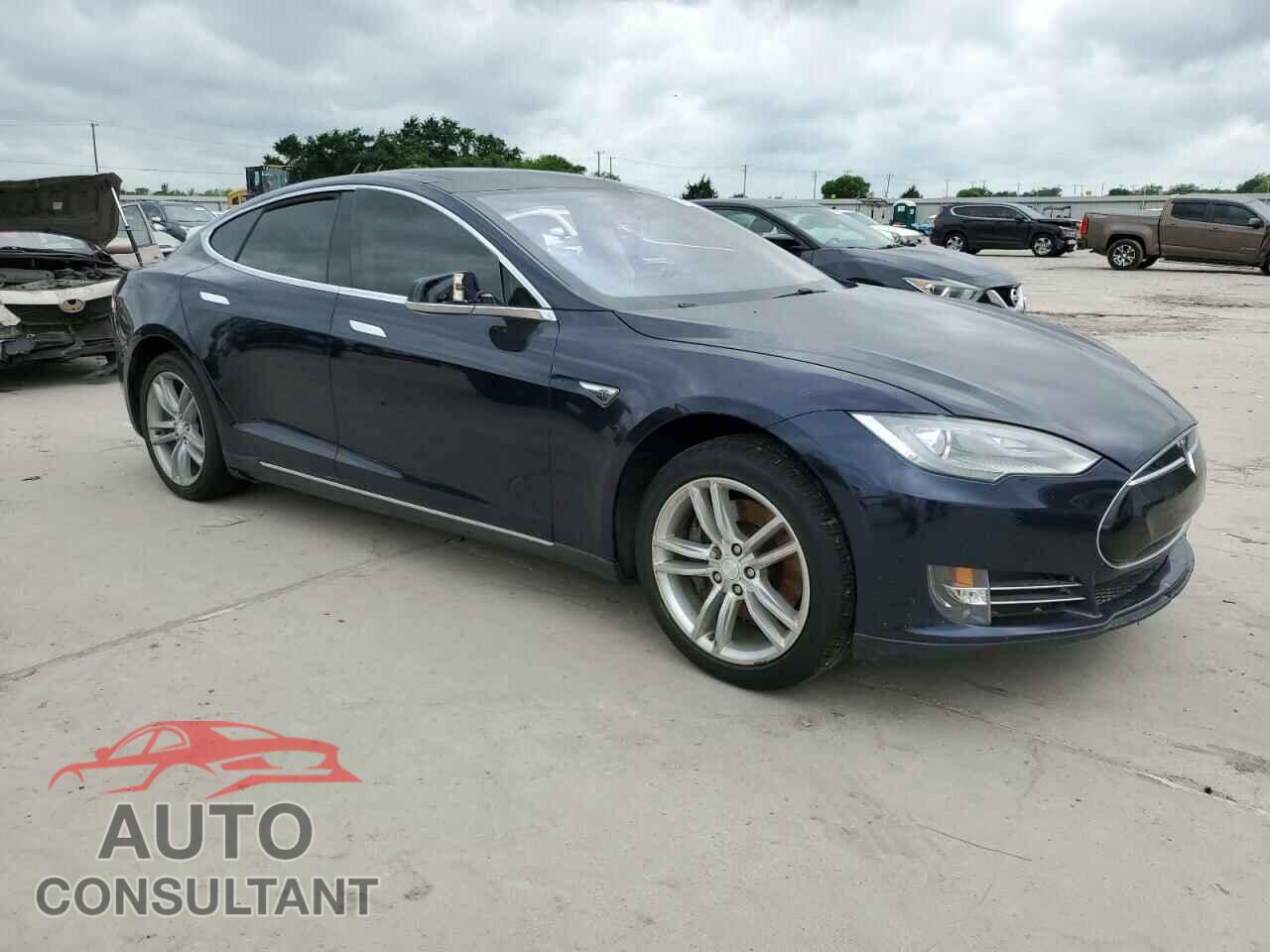 TESLA MODEL S 2013 - 5YJSA1CG3DFP03880