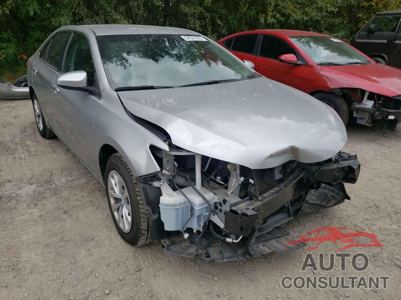 TOYOTA CAMRY 2016 - 4T4BF1FK8GR549312