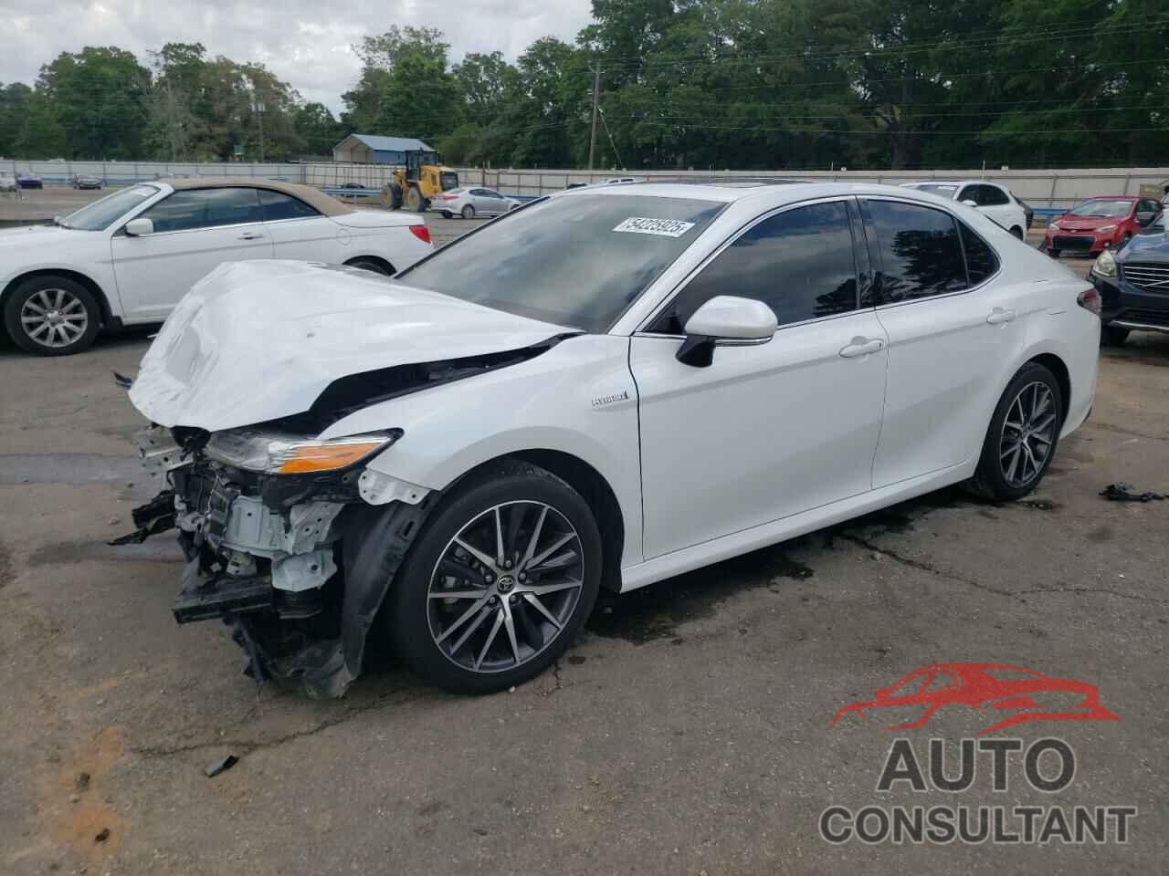 TOYOTA CAMRY 2021 - 4T1F31AK1MU560174