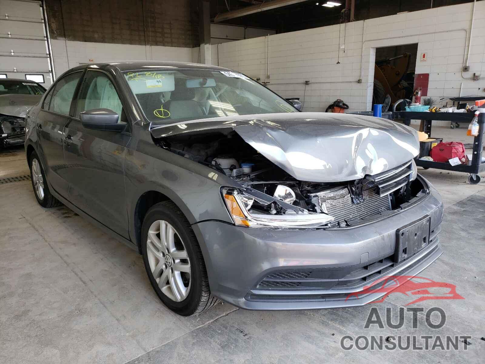 VOLKSWAGEN JETTA 2018 - 3VW2B7AJ4JM233734