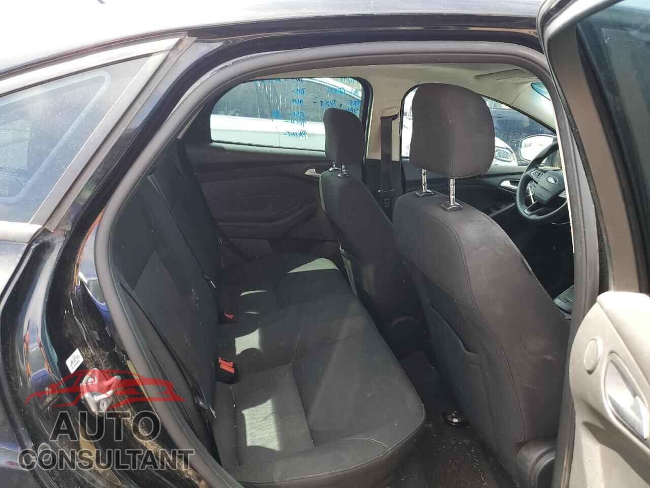FORD FOCUS 2017 - 1FADP3H2XHL228110