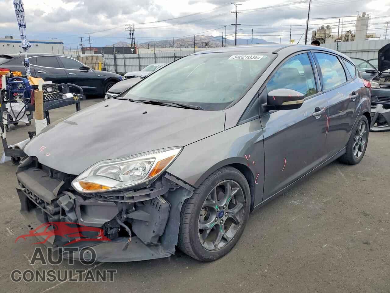 FORD FOCUS 2013 - 1FADP3K21DL335114