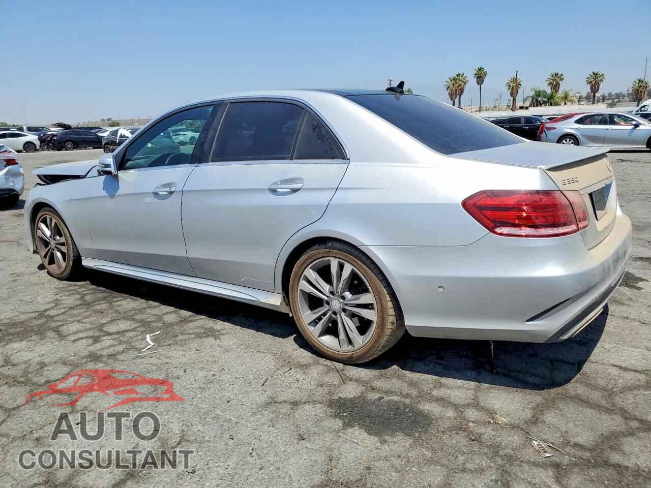 MERCEDES-BENZ E-CLASS 2015 - WDDHF5KB3FB113411