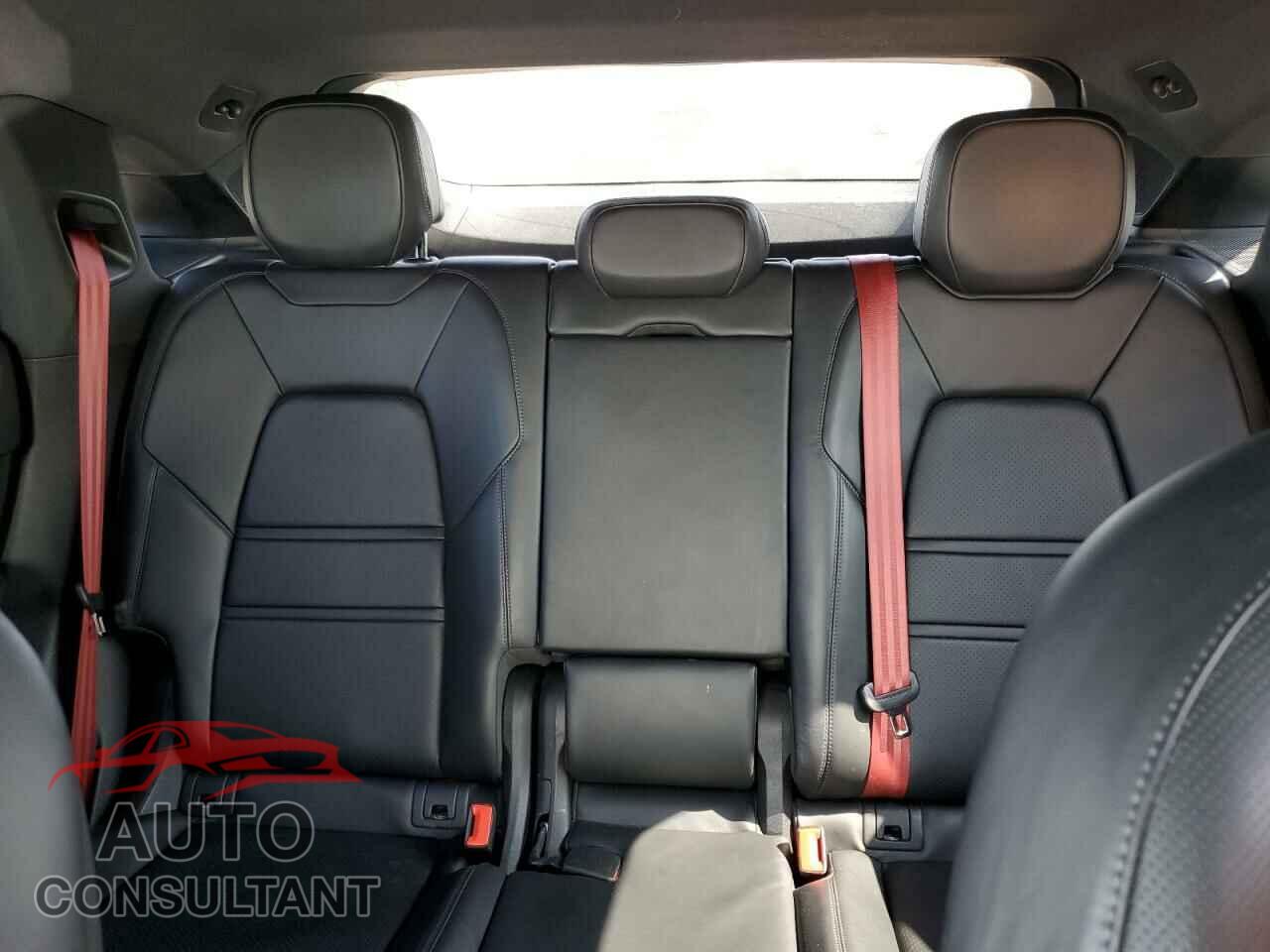 PORSCHE CAYENNE 2021 - WP1BA2AY5MDA42876