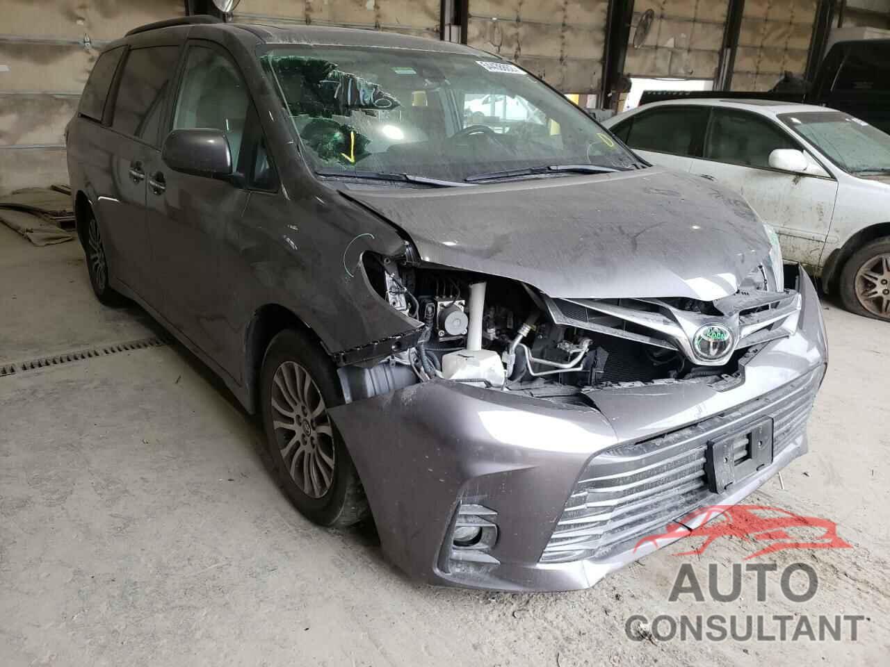 TOYOTA SIENNA 2018 - 5TDYZ3DC3JS936191