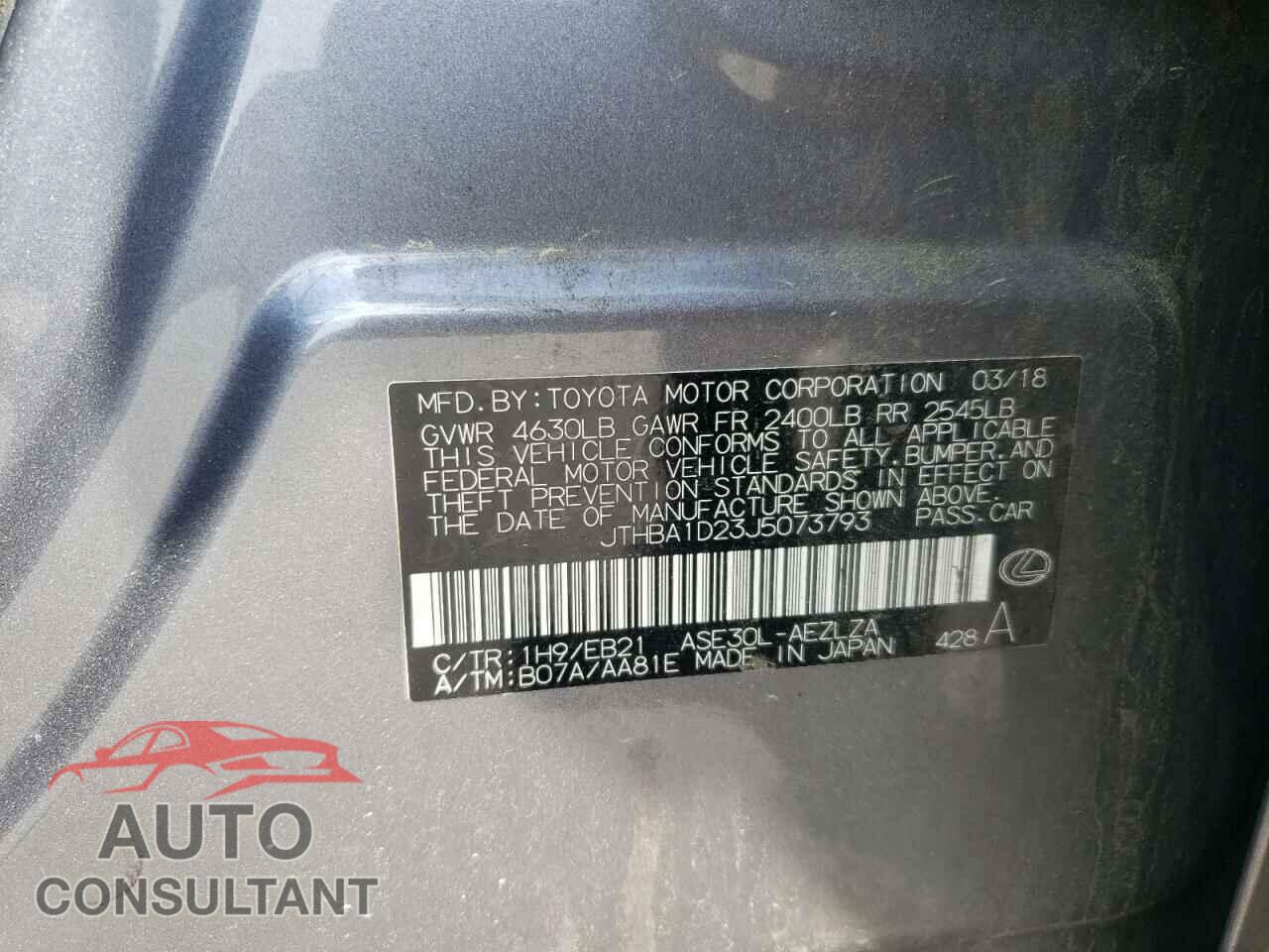LEXUS IS 2018 - JTHBA1D23J5073793