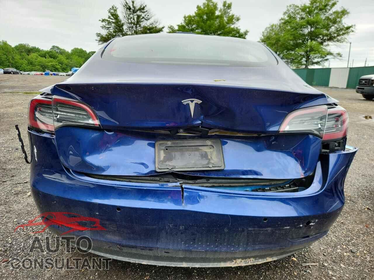 TESLA MODEL 3 2022 - 5YJ3E1EA3NF370499