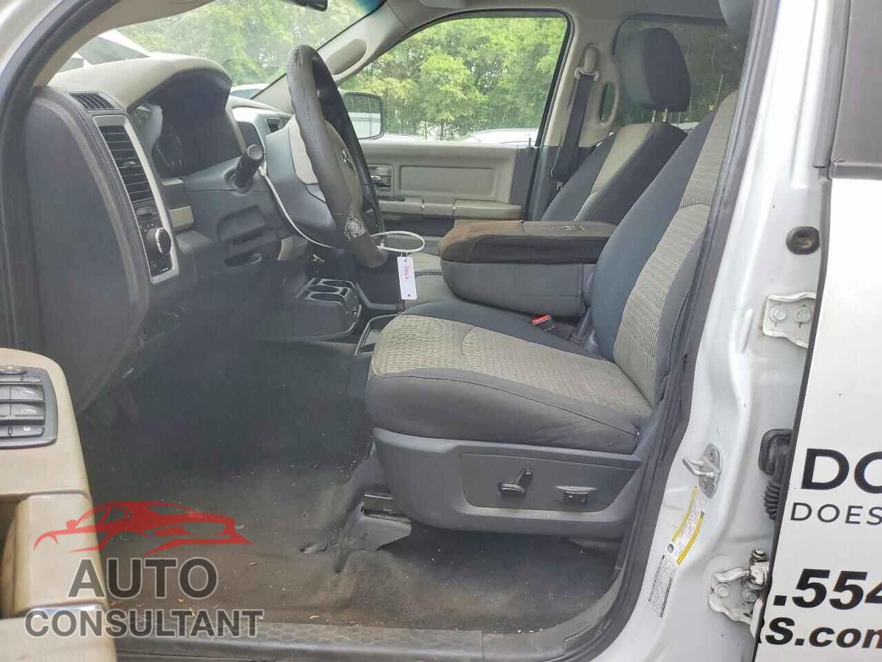 DODGE RAM 2500 2012 - 3C6TD5JT5CG113943