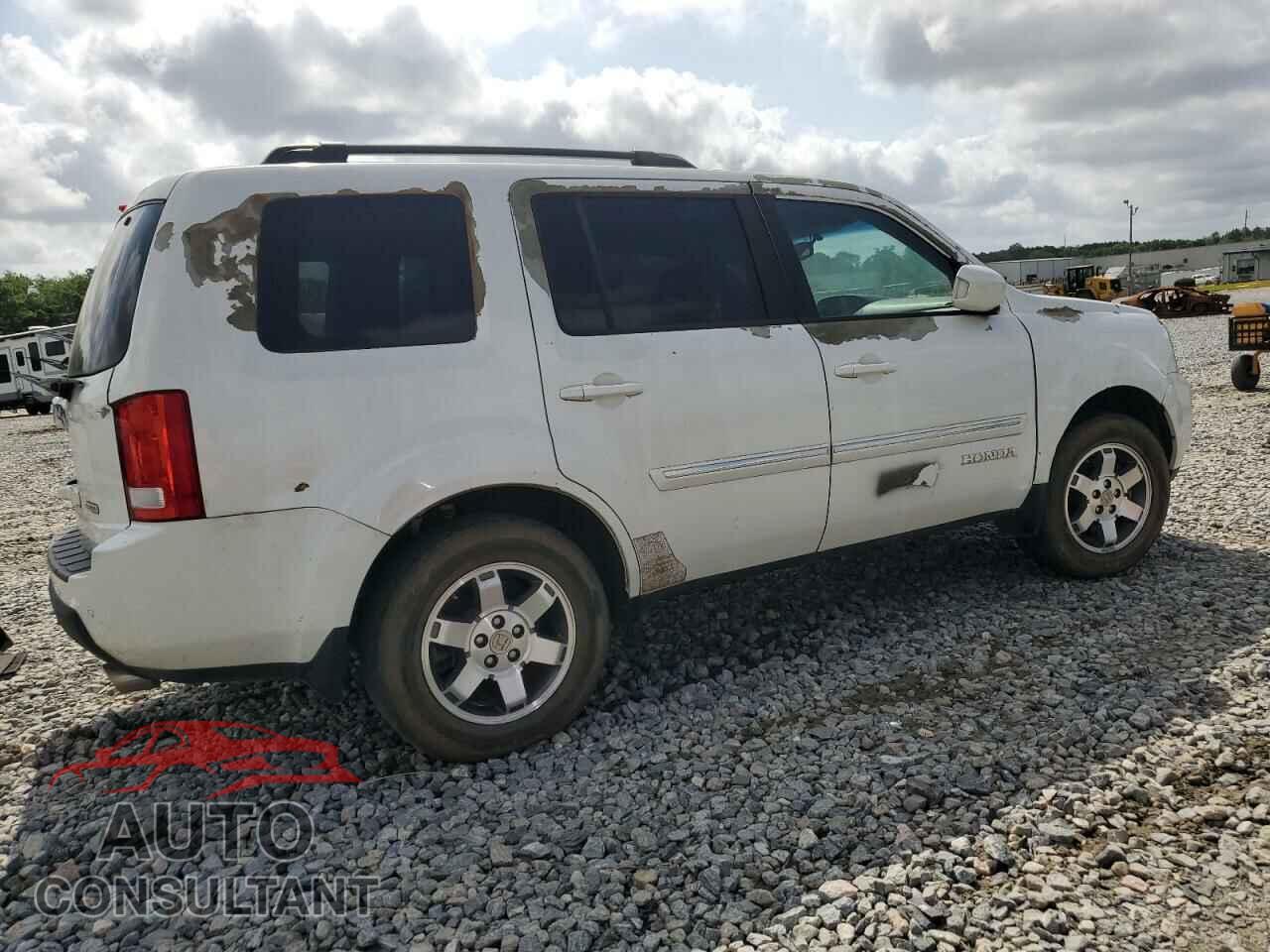 HONDA PILOT 2011 - 5FNYF3H95BB036504