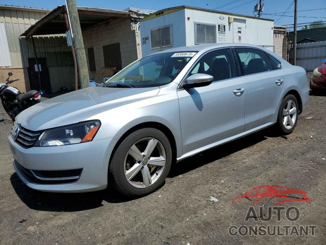 VOLKSWAGEN PASSAT 2012 - 1VWBP7A33CC026663