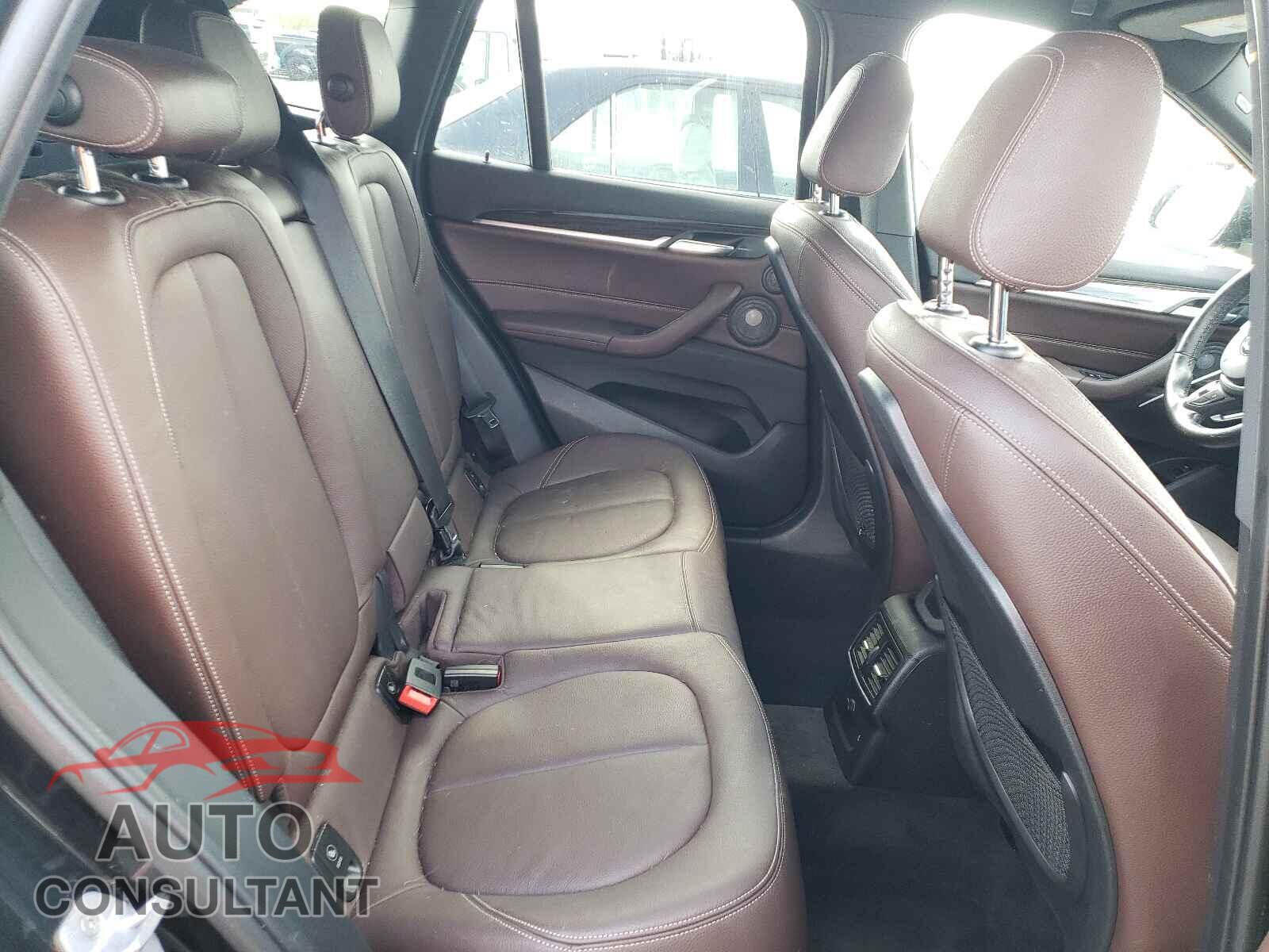 BMW X1 2018 - WBXHT3C39J5L28901