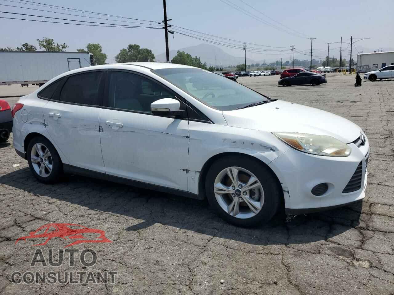 FORD FOCUS 2014 - 1FADP3F2XEL112632