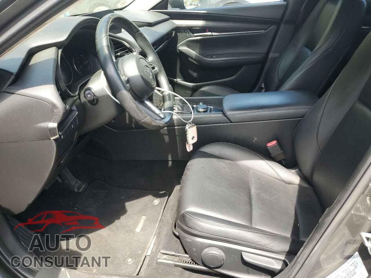 MAZDA 3 2019 - JM1BPACL4K1108246