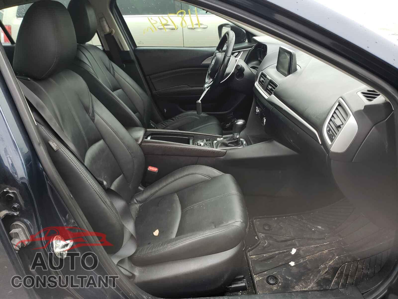 MAZDA 3 2017 - 3MZBN1V72HM115985