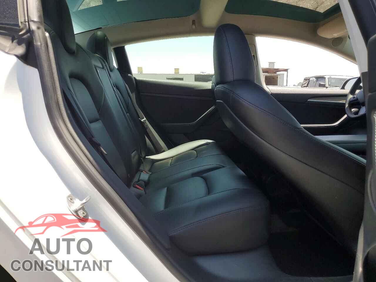 TESLA MODEL 3 2023 - 5YJ3E1EAXPF566152