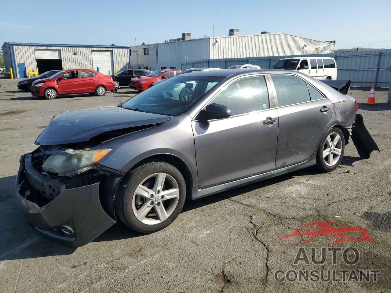 TOYOTA CAMRY 2014 - 4T1BF1FK8EU360845