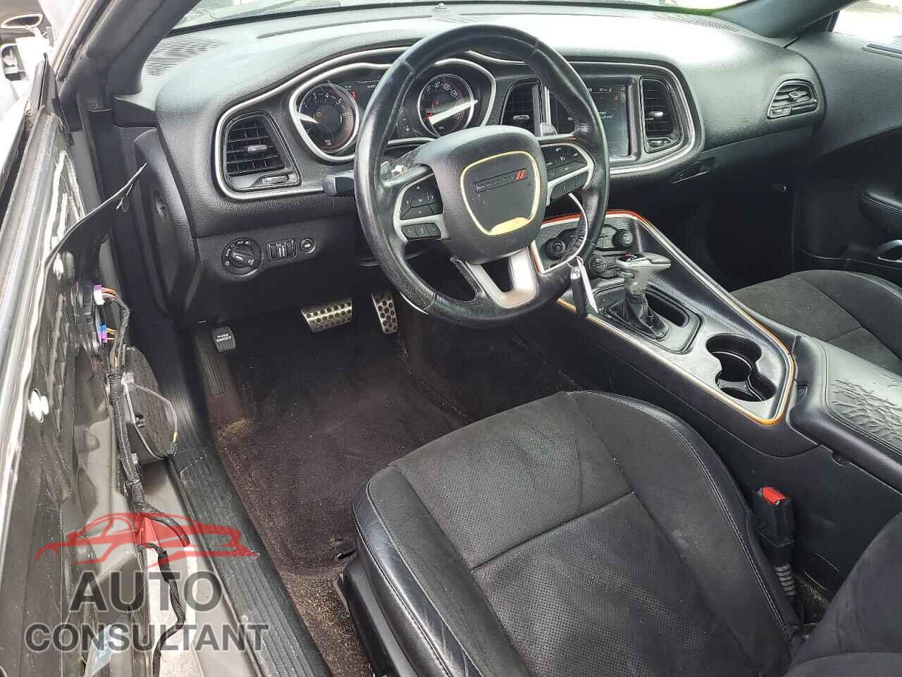 DODGE CHALLENGER 2018 - 2C3CDZAG1JH215079