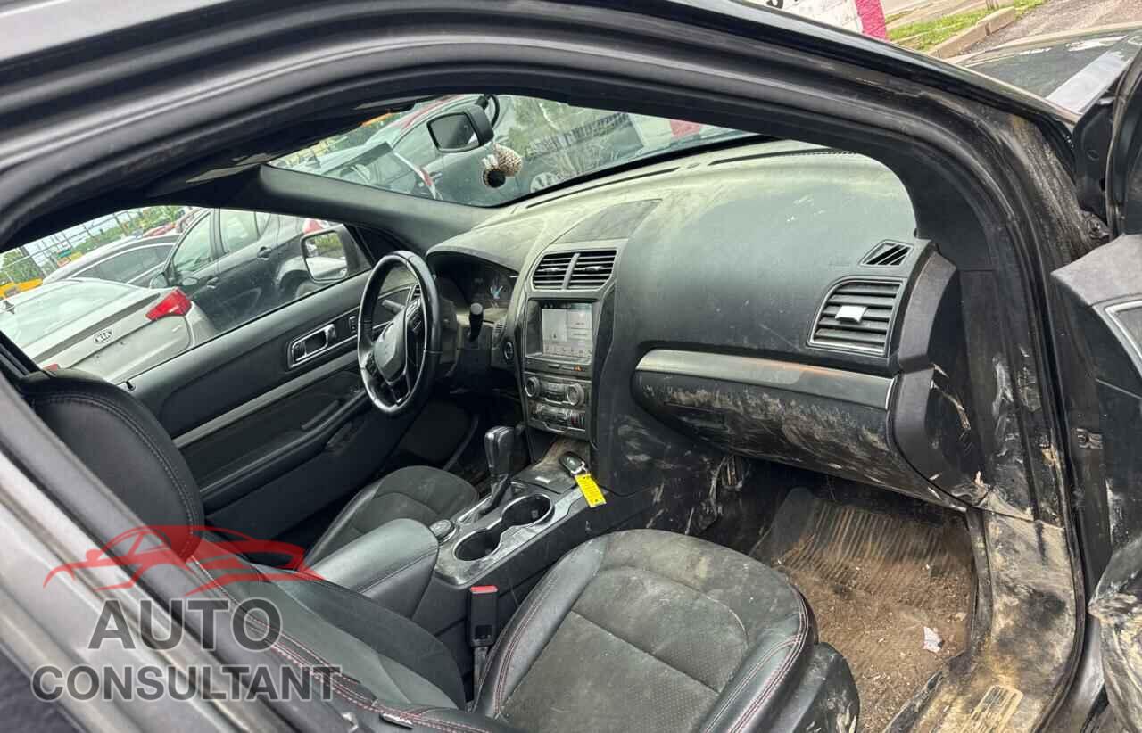 FORD EXPLORER 2018 - 1FM5K8DH2JGB76874