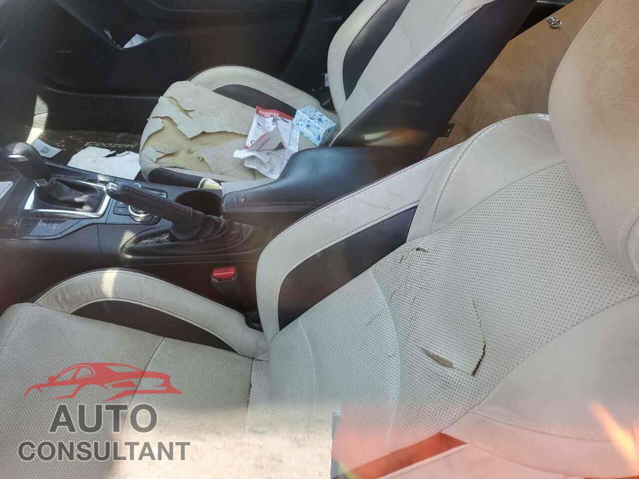 MAZDA 3 2014 - JM1BM1M39E1101918