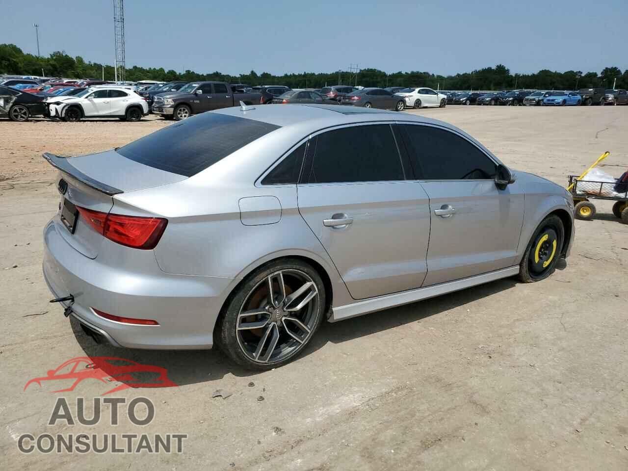 AUDI S3 2015 - WAUBFGFF9F1126868