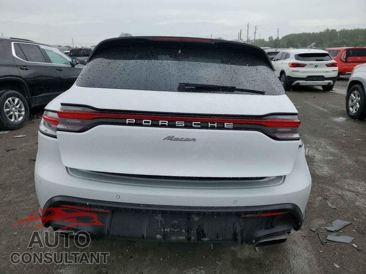 PORSCHE MACAN 2022 - WP1AA2A57NLB08448