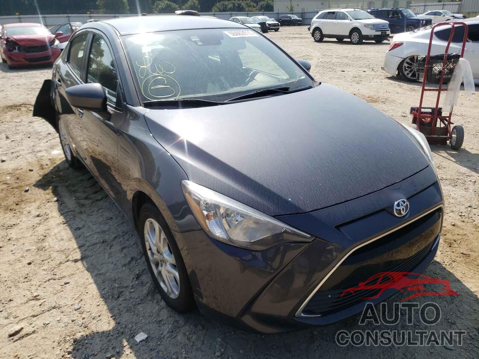 TOYOTA YARIS 2017 - 3MYDLBYV7HY161744