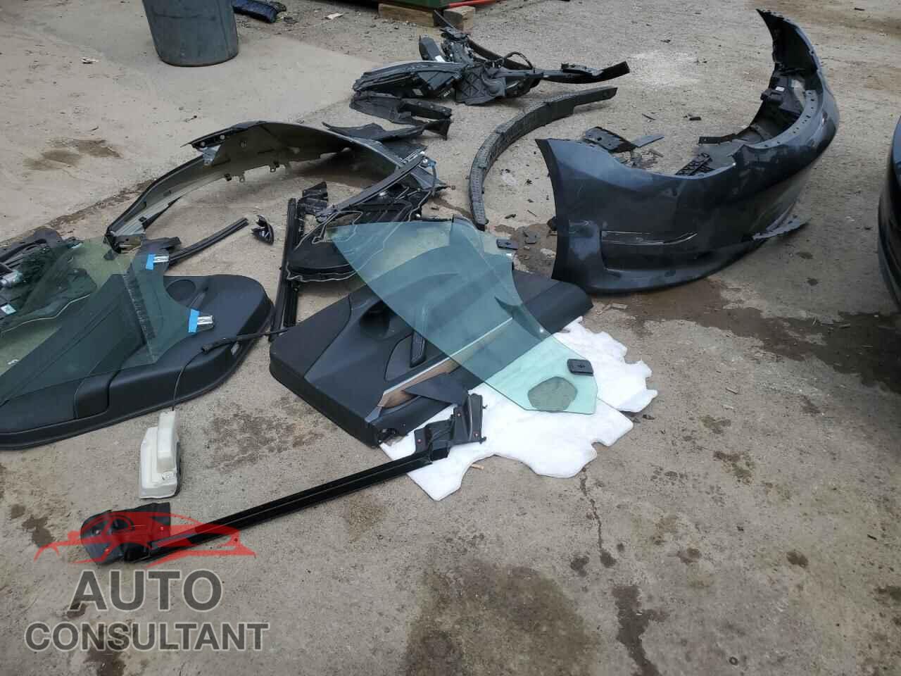 TESLA MODEL 3 2023 - 5YJ3E1EA2PF640826