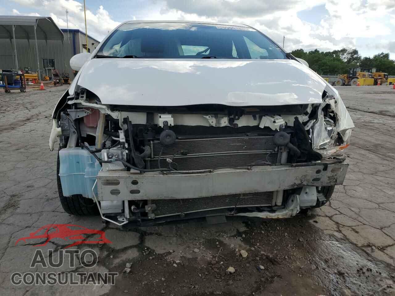 TOYOTA PRIUS 2013 - JTDKN3DU2D5583043