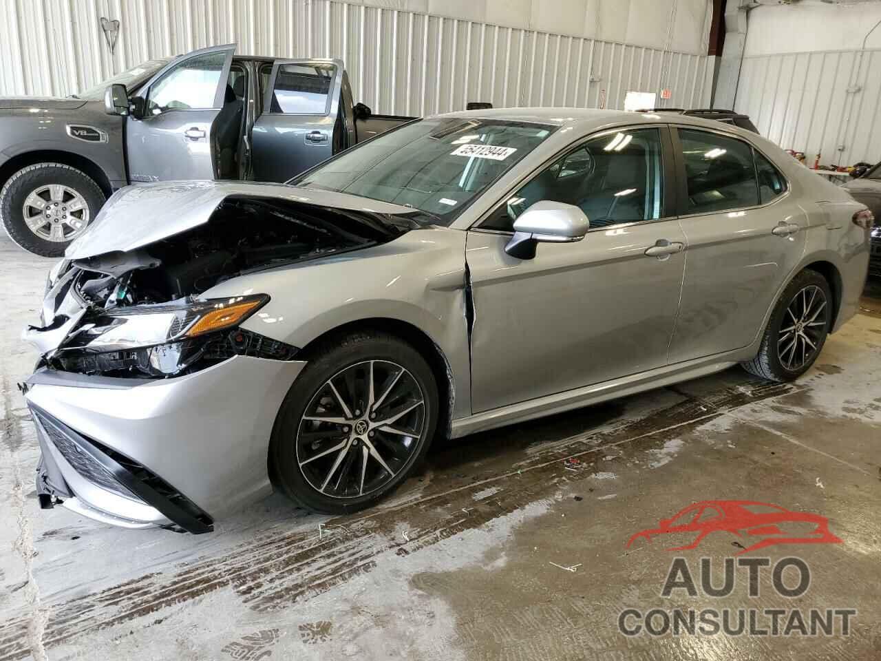 TOYOTA CAMRY 2024 - 4T1G11AK7RU189779