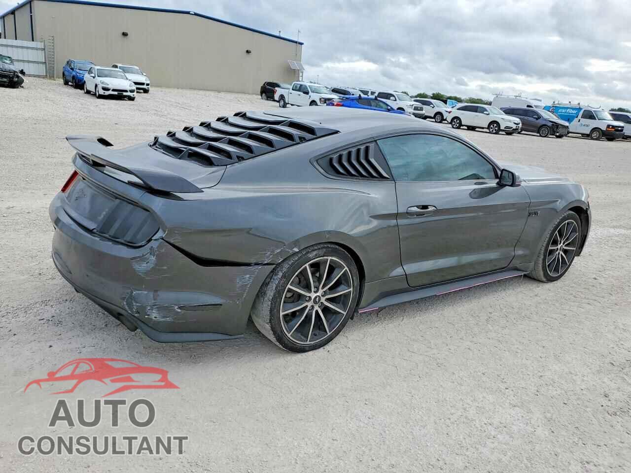 FORD MUSTANG 2017 - 1FA6P8THXH5250002