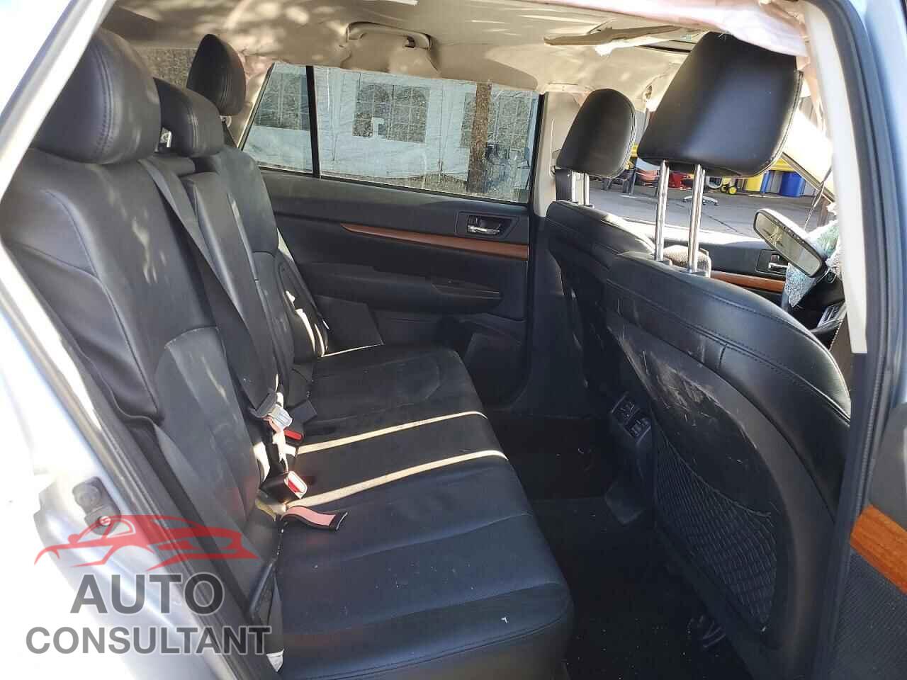 SUBARU OUTBACK 2014 - 4S4BRDLC1E2301072