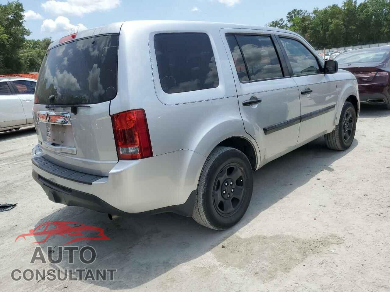 HONDA PILOT 2013 - 5FNYF3H2XDB002273