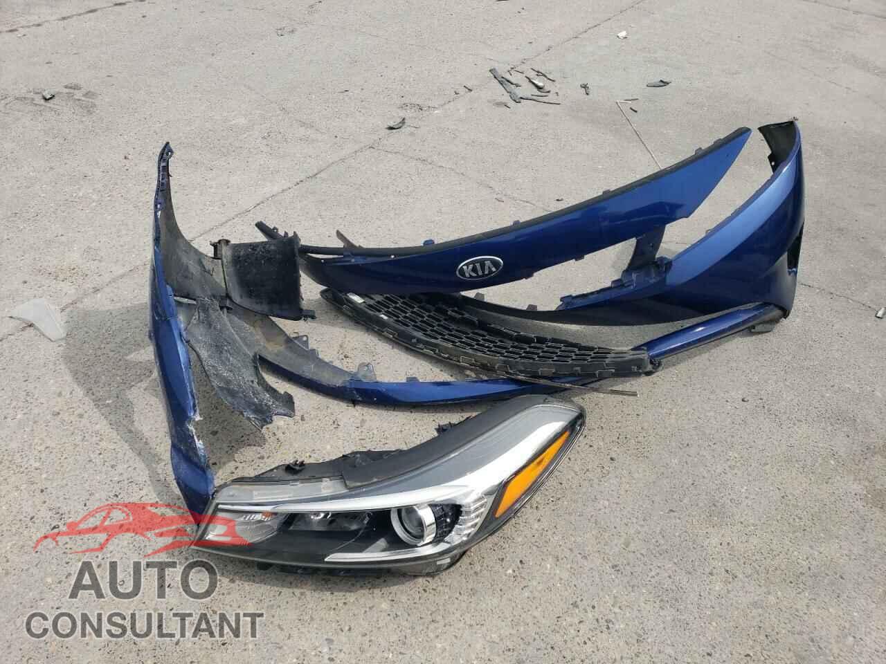 KIA FORTE 2018 - 3KPFL4A77JE250025