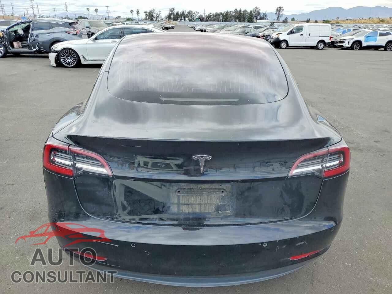 TESLA MODEL 3 2018 - 5YJ3E1EA8JF178022