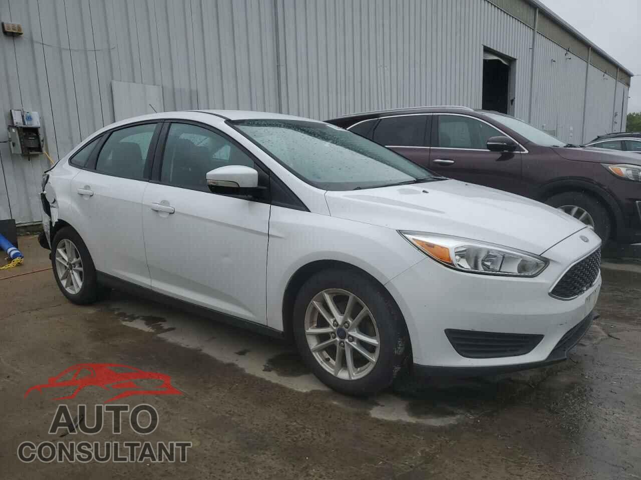 FORD FOCUS 2015 - 1FADP3F21FL206478