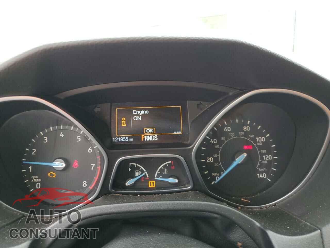 FORD FOCUS 2015 - 1FADP3F24FL218138