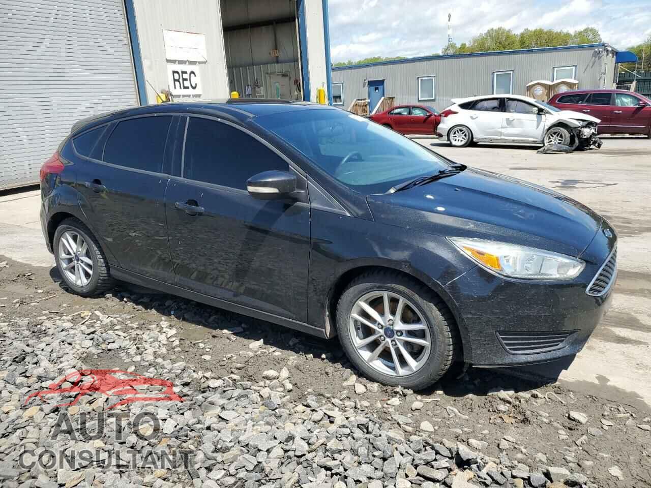 FORD FOCUS 2015 - 1FADP3K27FL223386