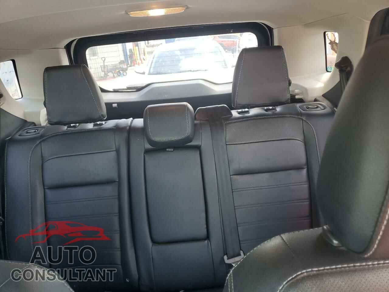 FORD ECOSPORT 2019 - MAJ6S3KL1KC282167