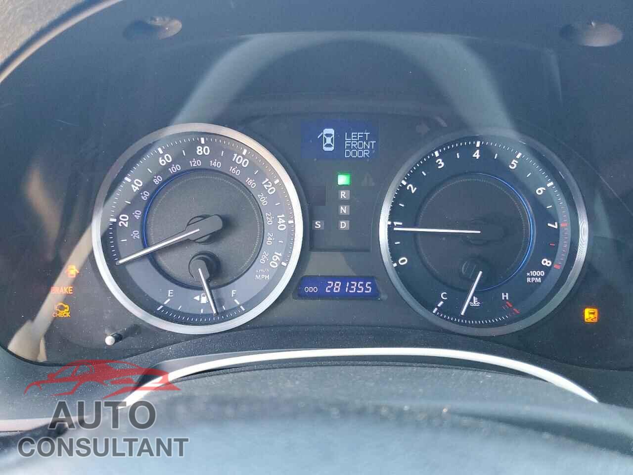 LEXUS IS 2011 - JTHBF5C23B5151257