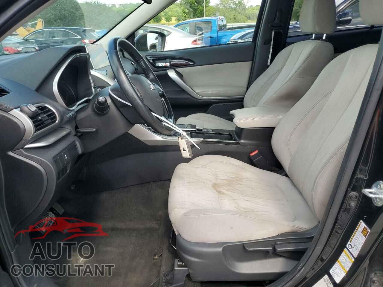 MITSUBISHI ECLIPSE 2019 - JA4AT5AA9KZ020577