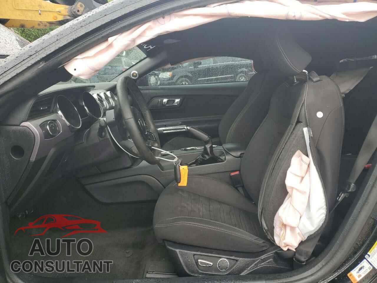 FORD MUSTANG 2017 - 1FA6P8CF5H5271323
