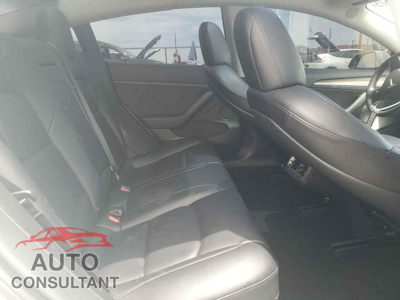 TESLA MODEL 3 2022 - 5YJ3E1EB3NF211314