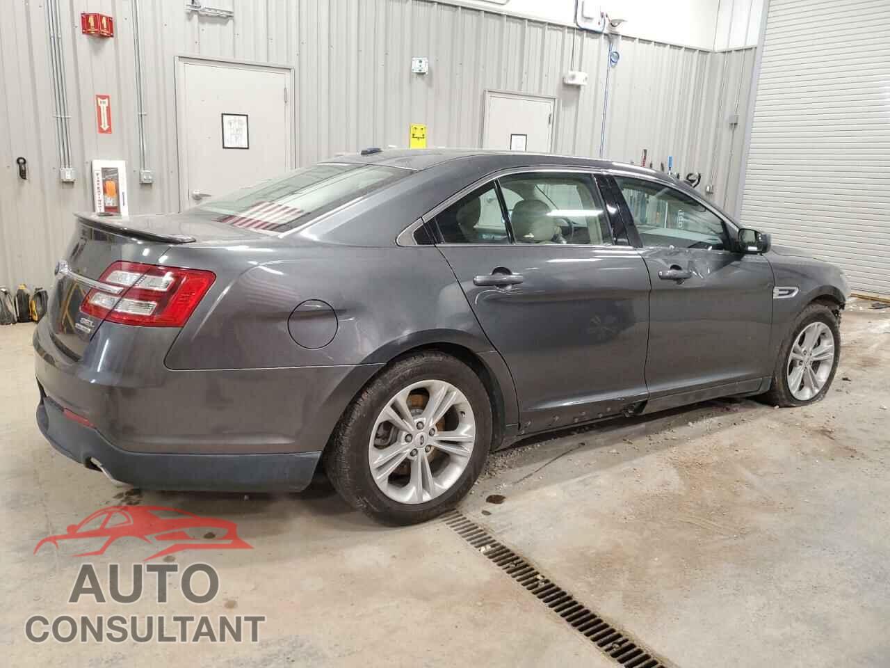 FORD TAURUS 2015 - 1FAHP2E83FG163434