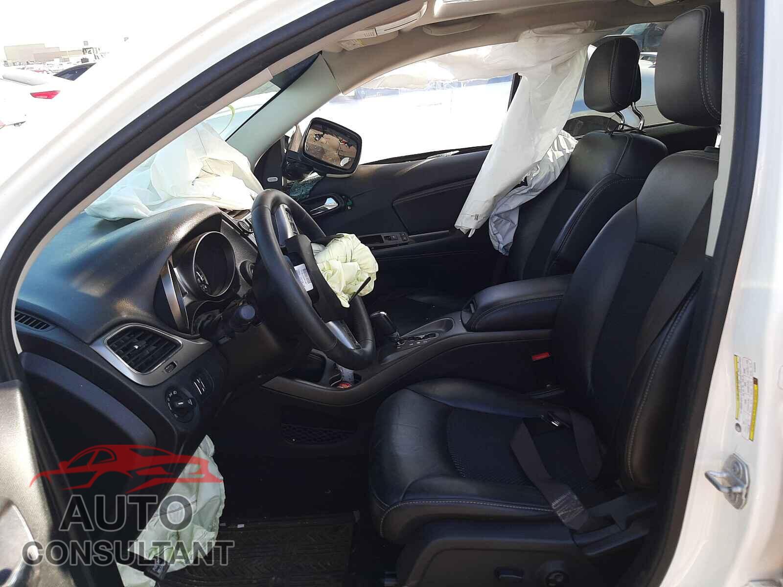 DODGE JOURNEY 2017 - 3C4PDCGG8HT662026