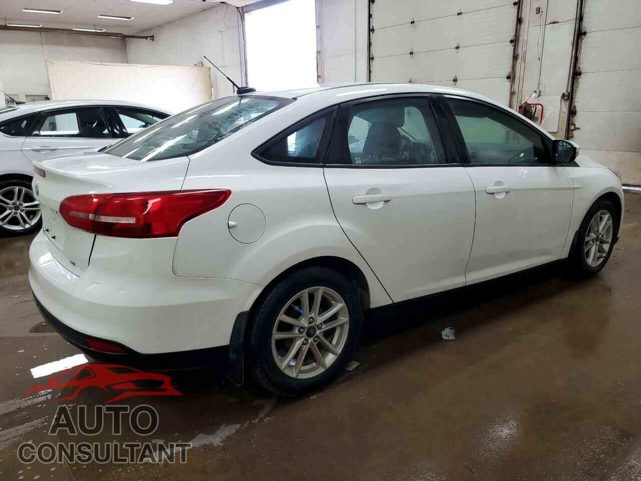 FORD FOCUS 2017 - 1FADP3F2XHL329991