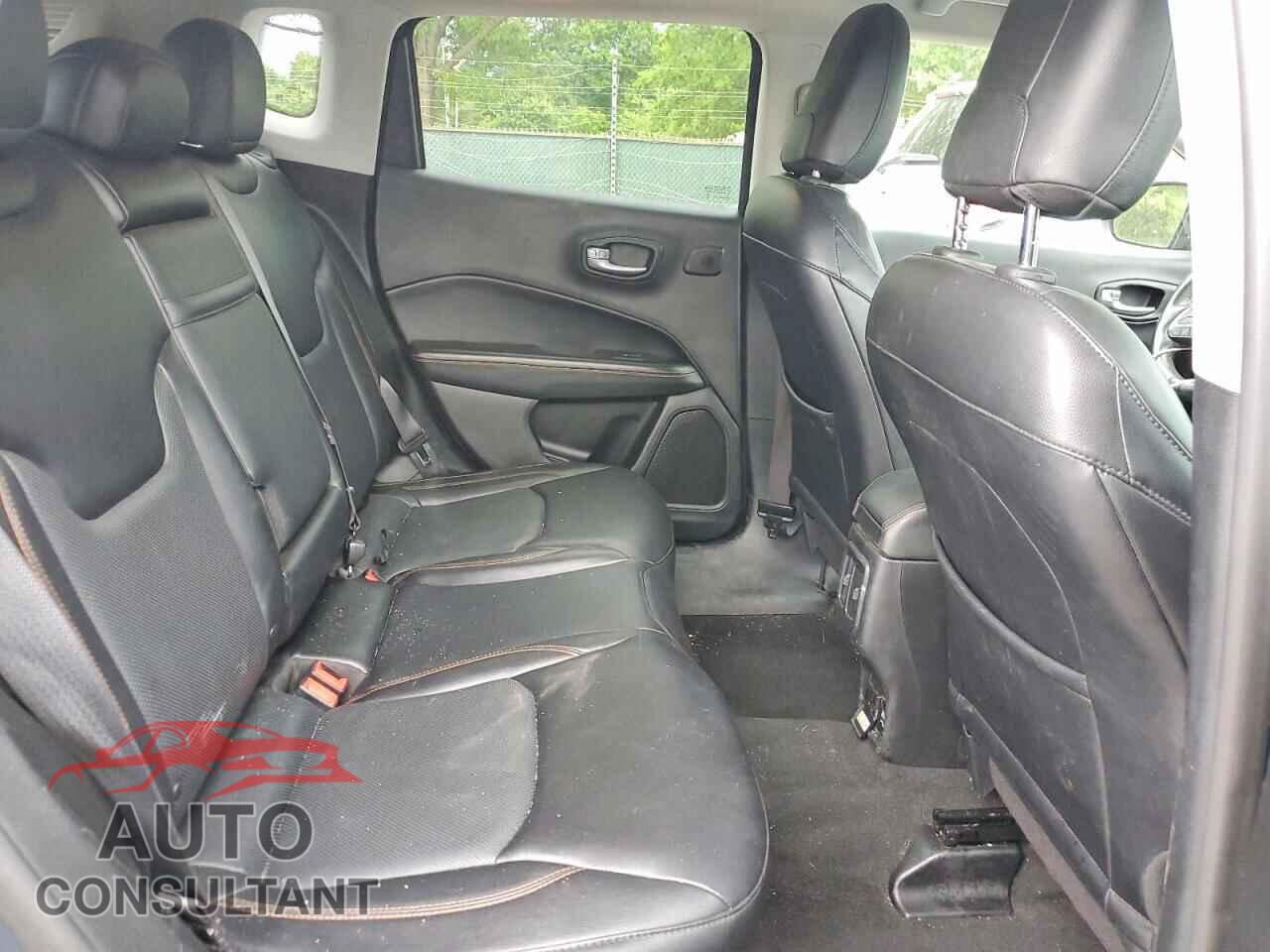 JEEP COMPASS 2017 - 3C4NJDCB5HT666650