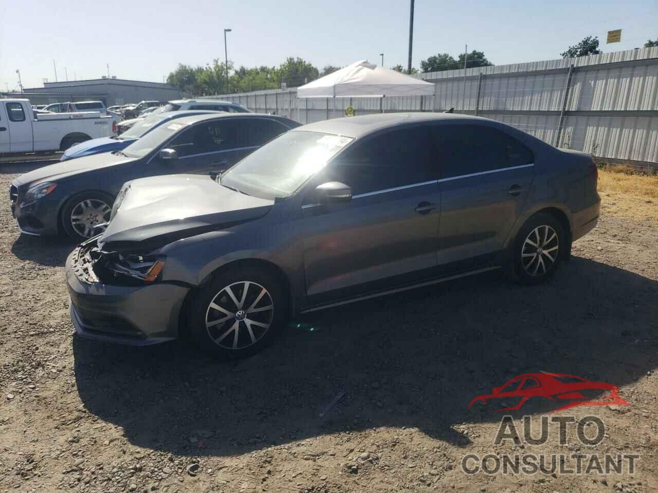 VOLKSWAGEN JETTA 2018 - 3VWDB7AJ4JM259405