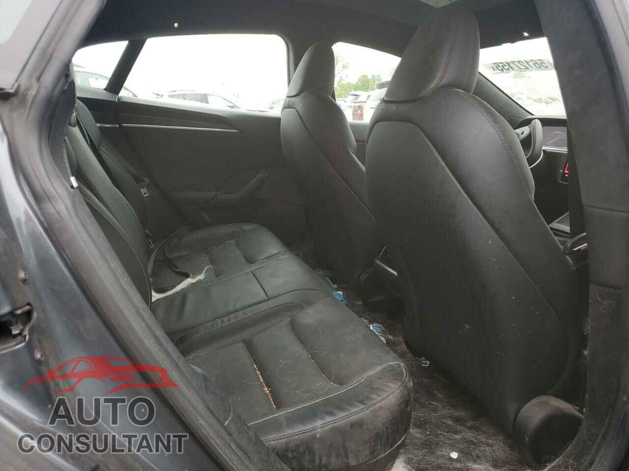 TESLA MODEL S 2022 - 5YJSA1E63NF460223