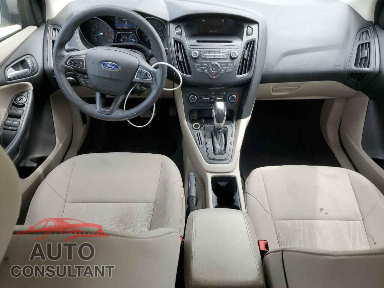 FORD FOCUS 2015 - 1FADP3F20FL227063