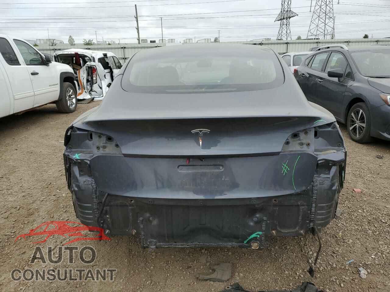 TESLA MODEL 3 2022 - 5YJ3E1EA7NF287061